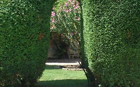 Le Clos de La Chapelle - Gîte Les Glycines