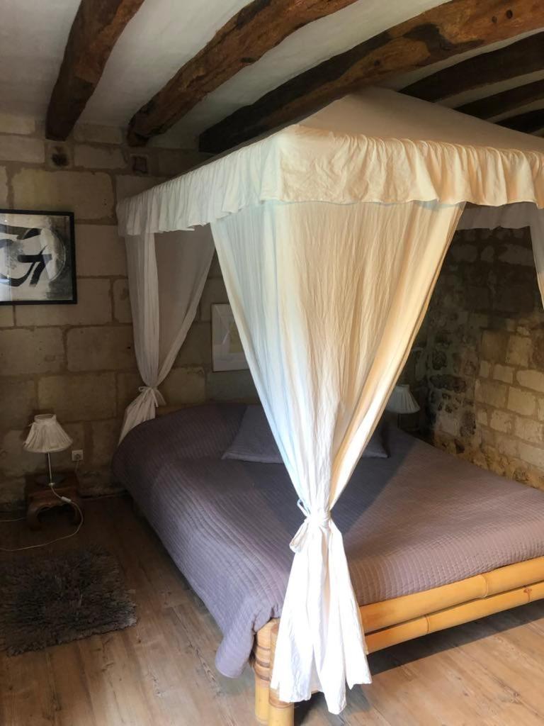 Le Clos de La Chapelle - Gîte Les Glycines Extérieur photo